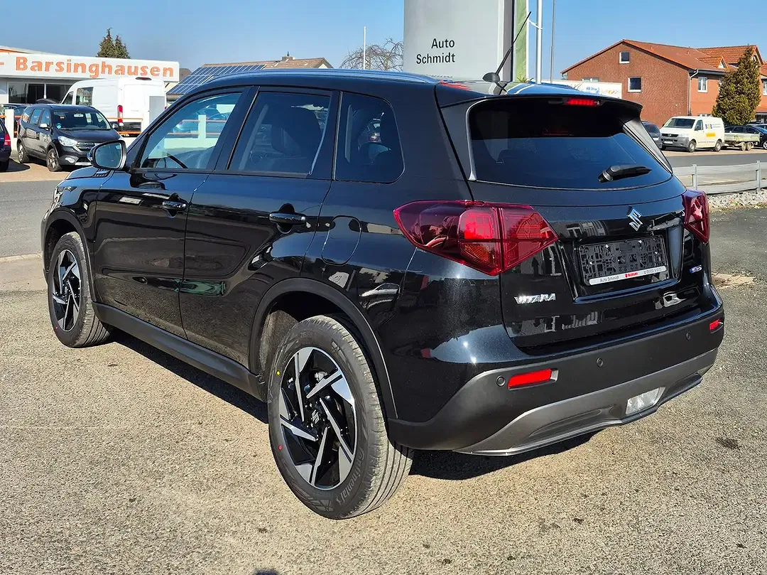Suzuki Vitara - Thumbnail 11