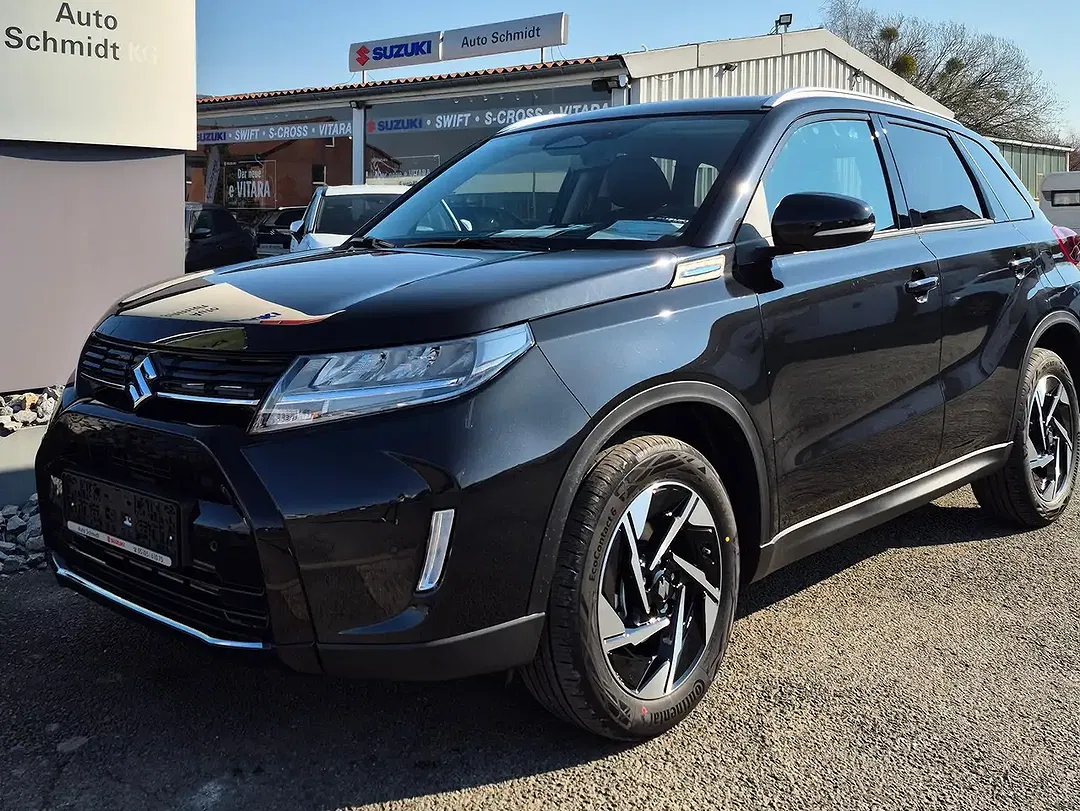 Suzuki Vitara - Thumbnail 3