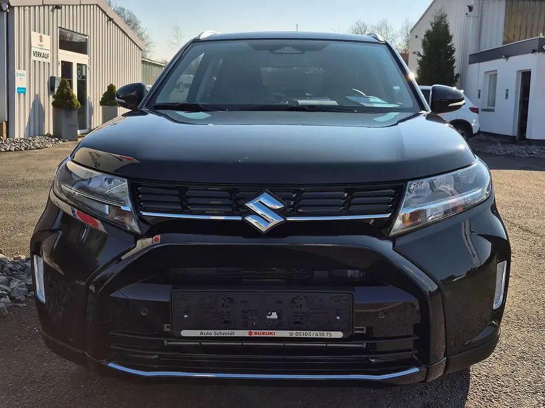 Suzuki Vitara - Thumbnail 5