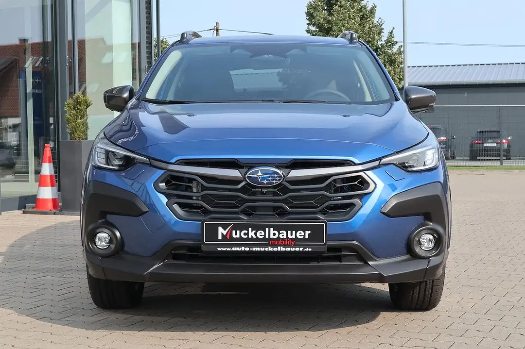 Subaru Crosstrek - Thumbnail 3