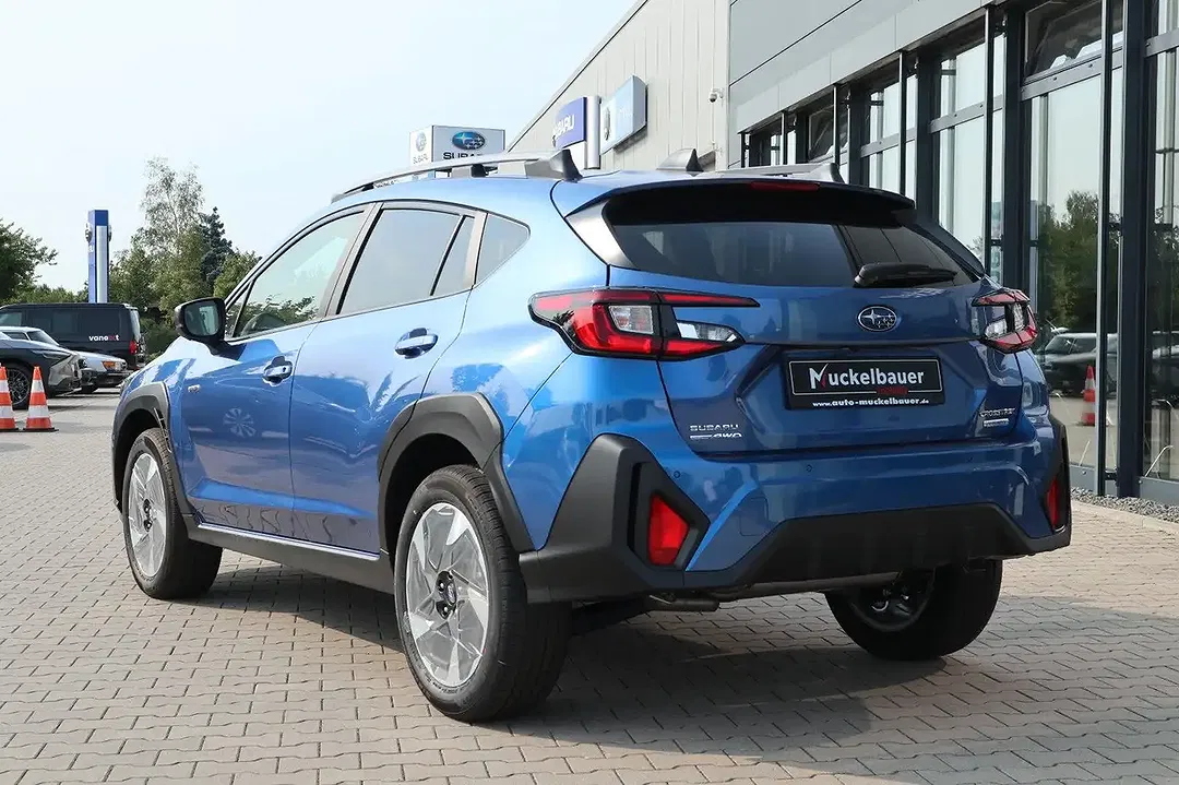Subaru Crosstrek - Thumbnail 5