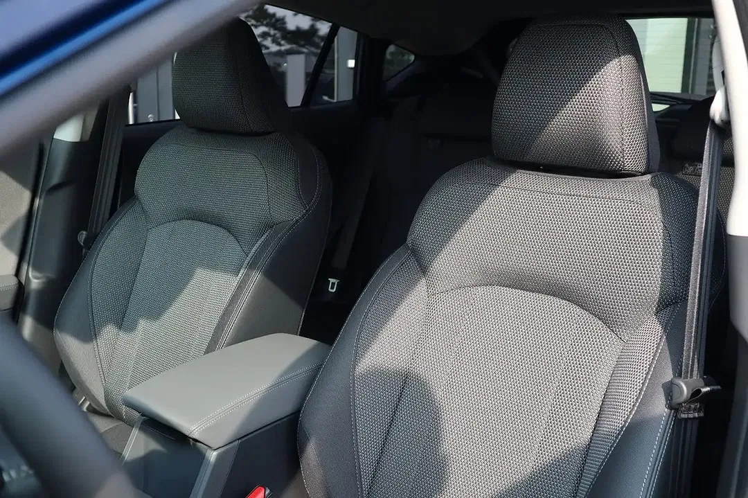 Subaru Crosstrek - Thumbnail 8