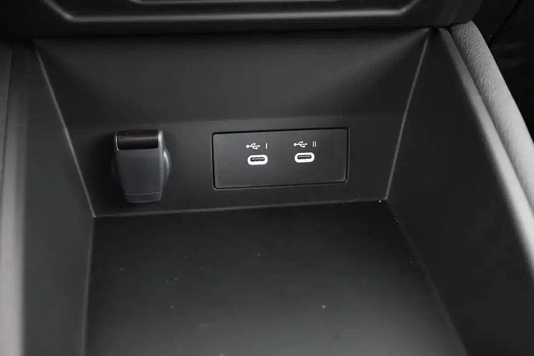 Renault Symbioz - Thumbnail 11