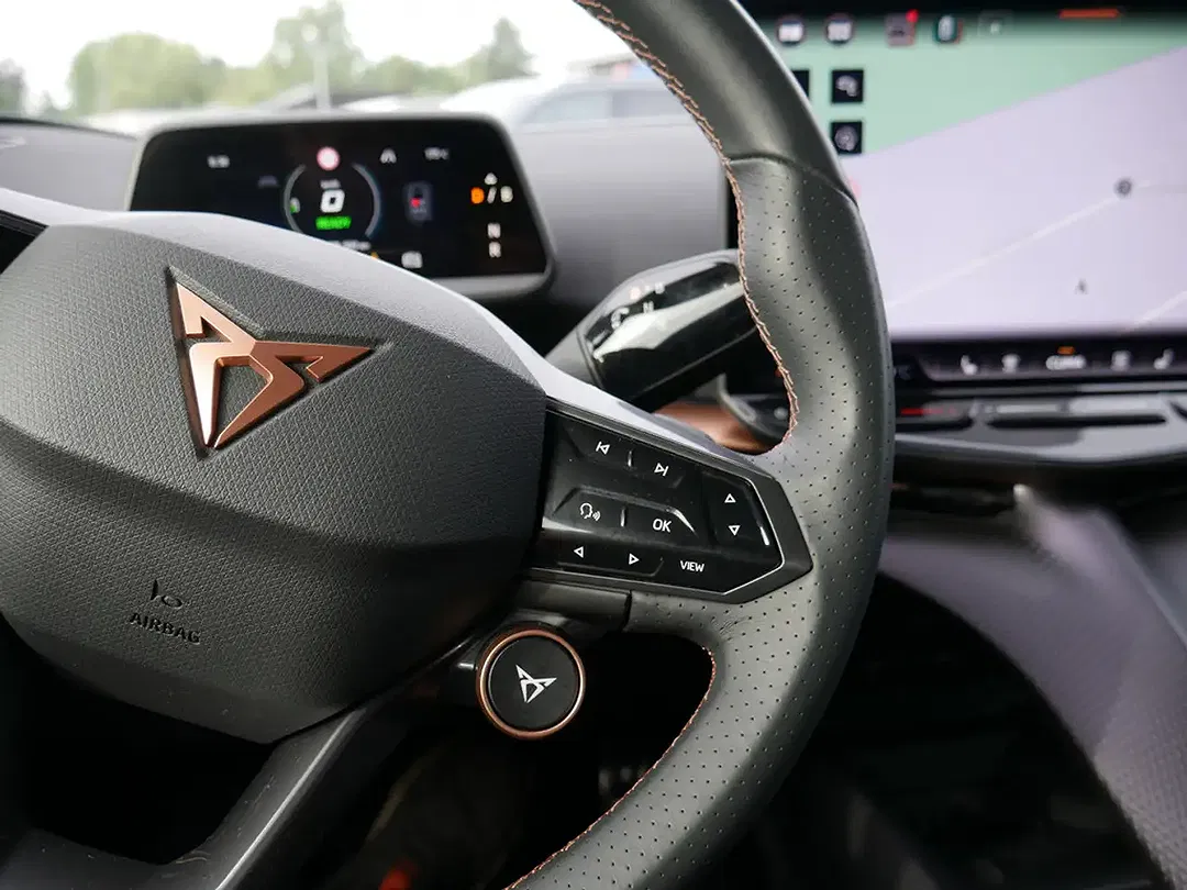 CUPRA Tavascan - Thumbnail 15