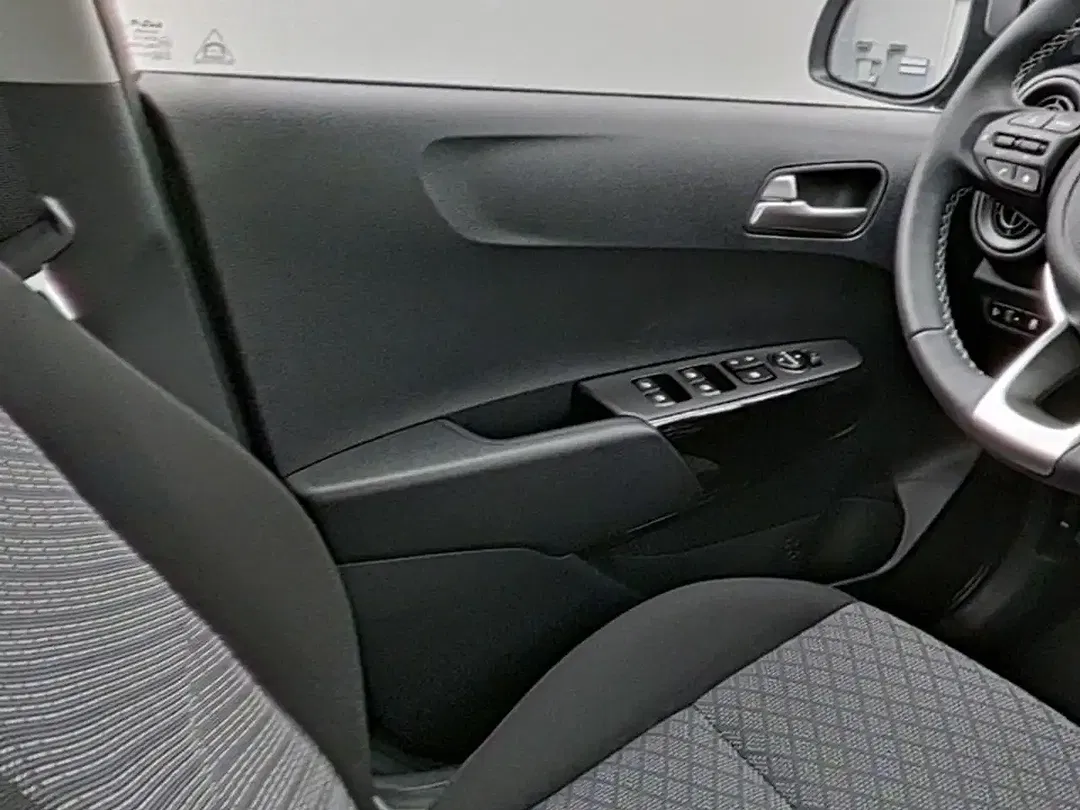 Kia Picanto - Thumbnail 13