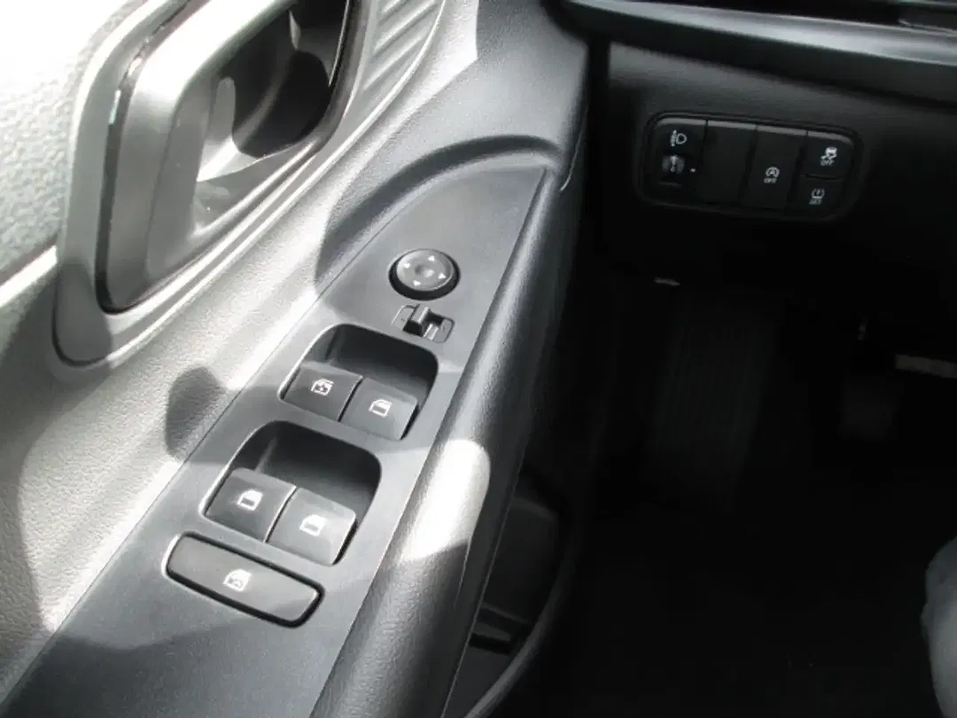 Hyundai i20 - Thumbnail 15