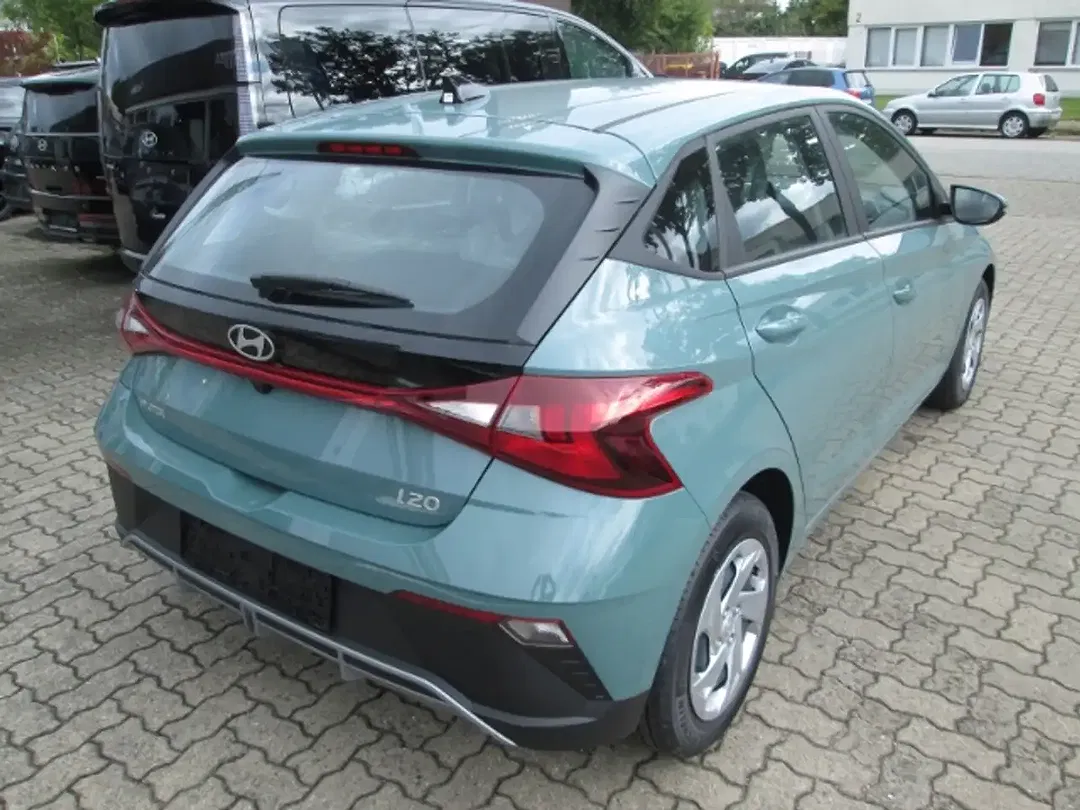 Hyundai i20 - Thumbnail 4