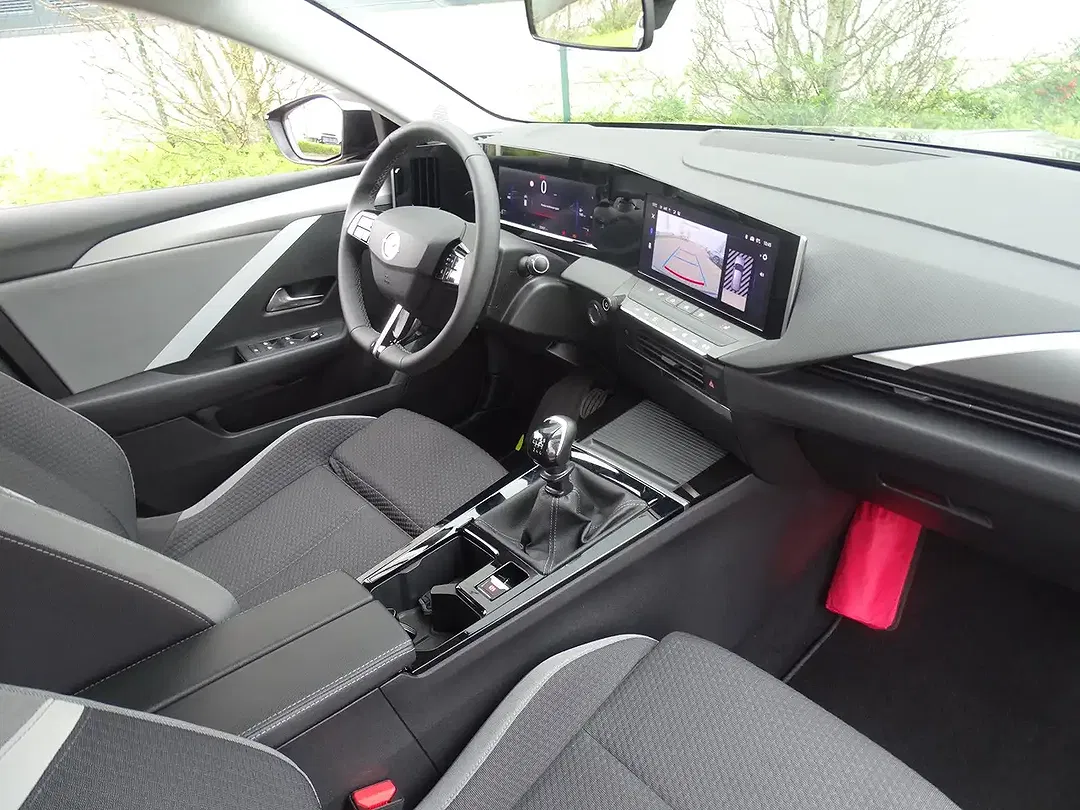 Opel Astra - Thumbnail 15