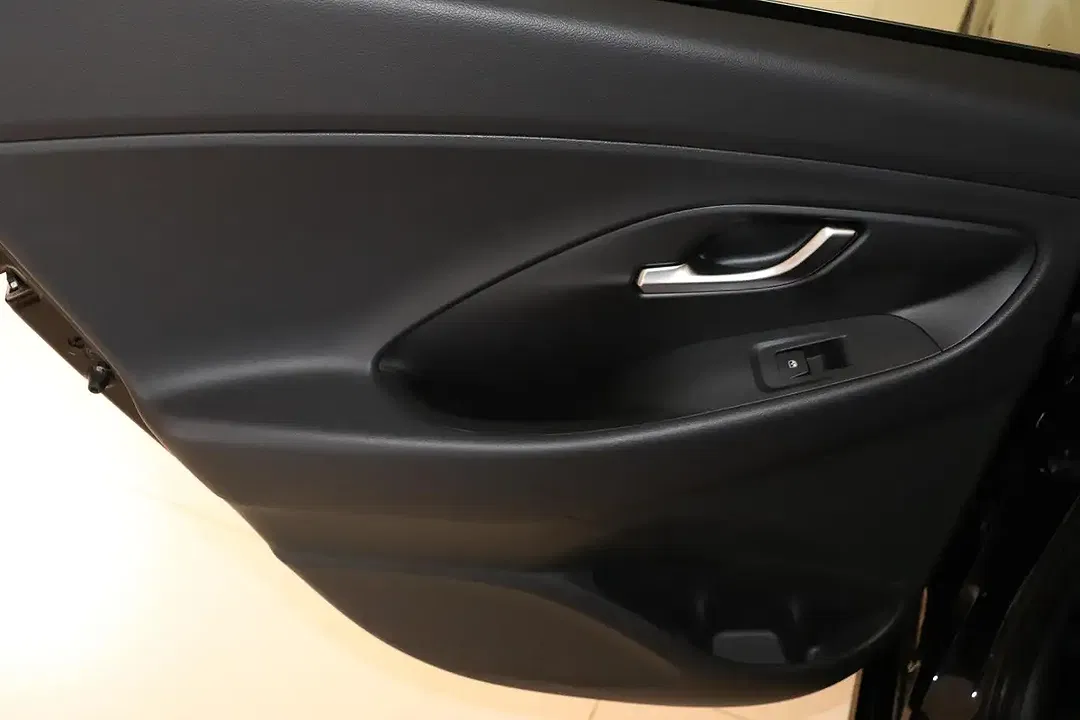 Hyundai i30 - Thumbnail 6