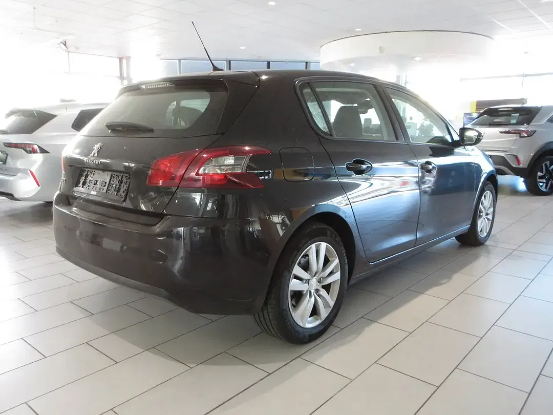 Peugeot 308 - Thumbnail 2