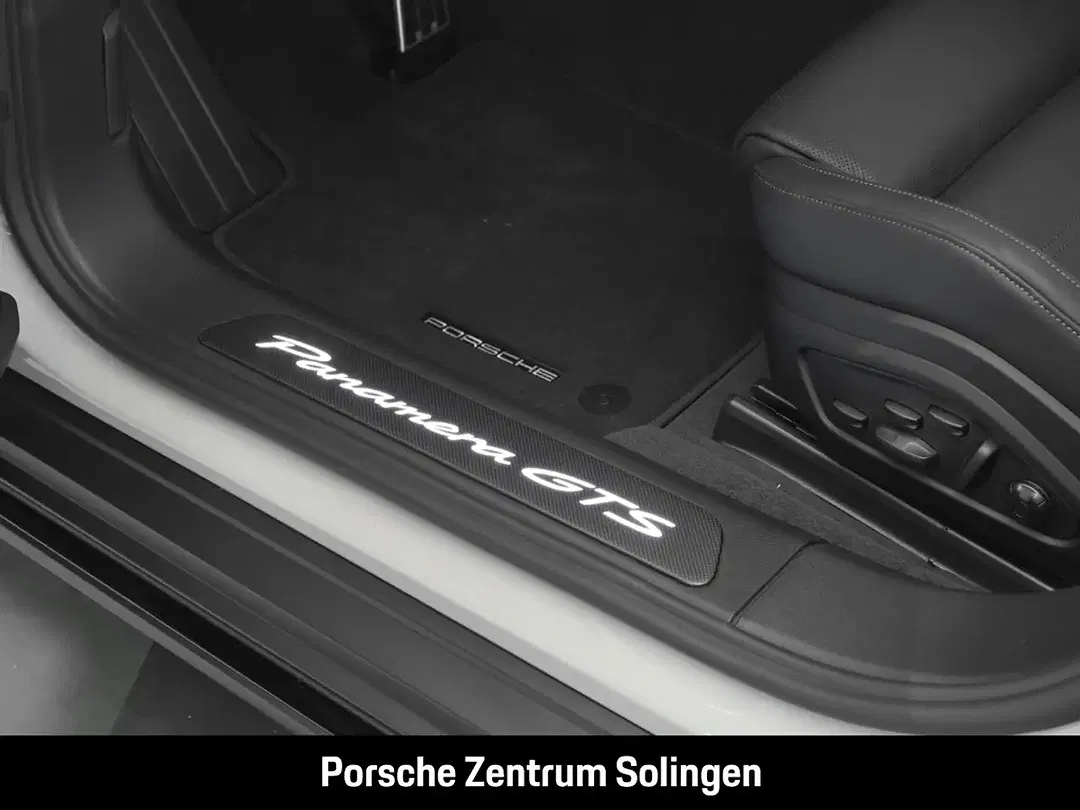 Porsche Panamera - Thumbnail 13