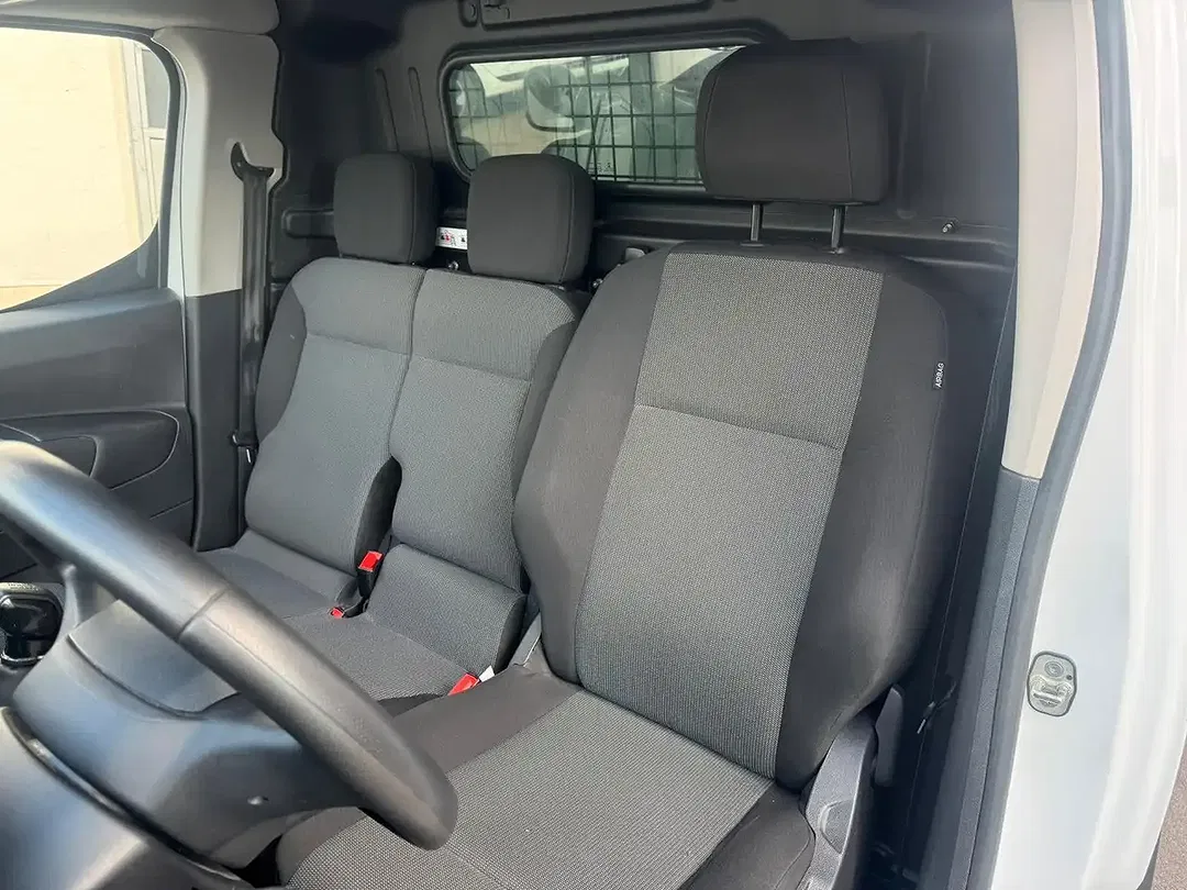Toyota Proace City - Thumbnail 11