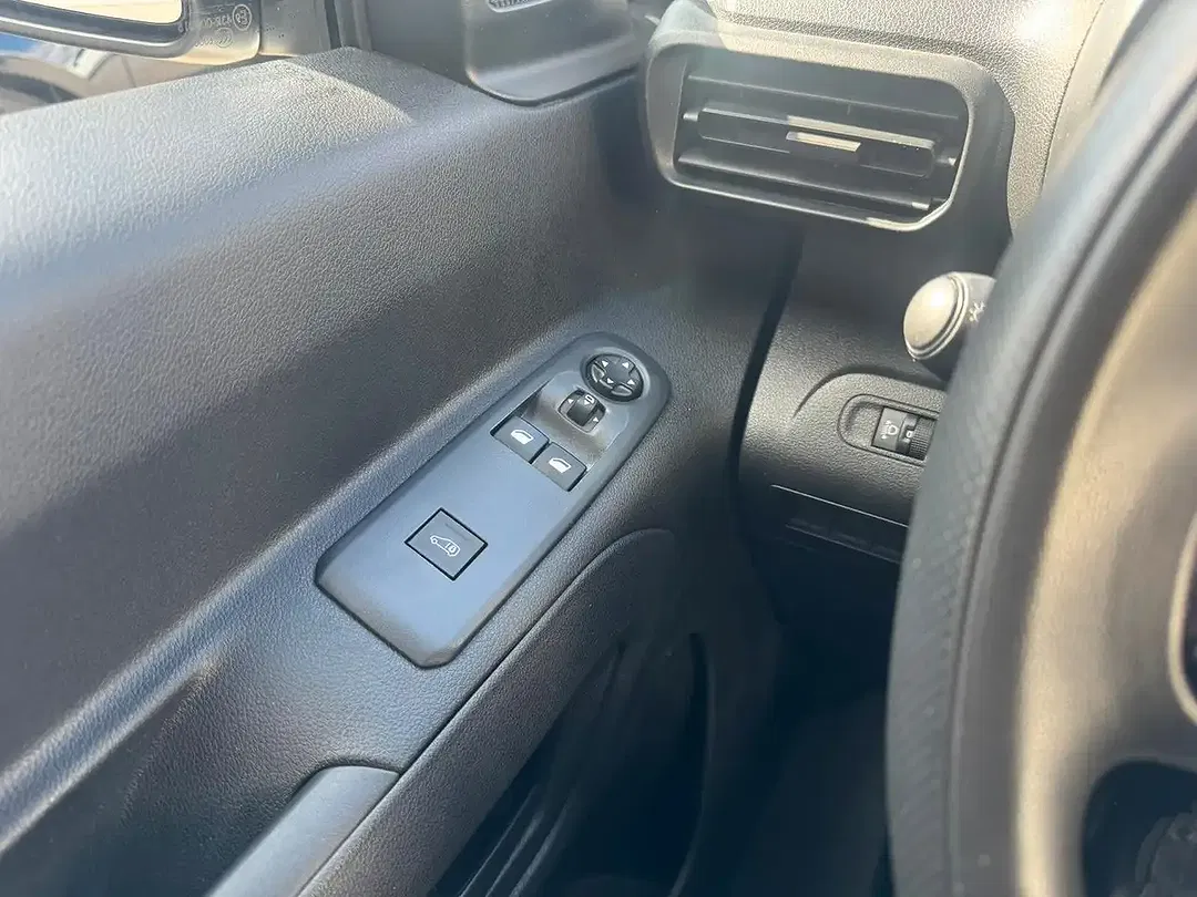 Toyota Proace City - Thumbnail 12