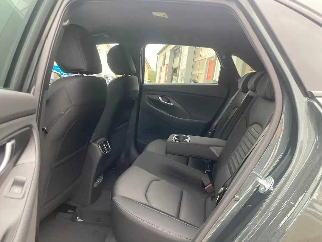 Hyundai i30 - Thumbnail 14