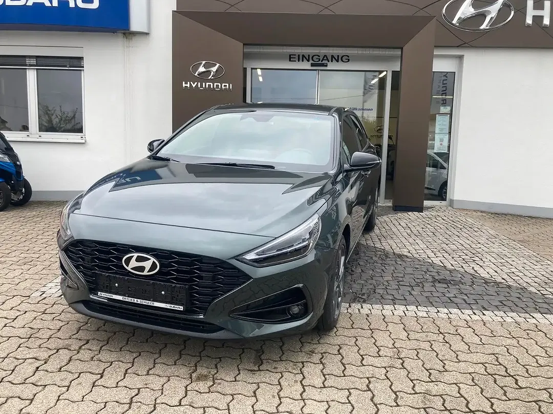 Hyundai i30 - Thumbnail 2