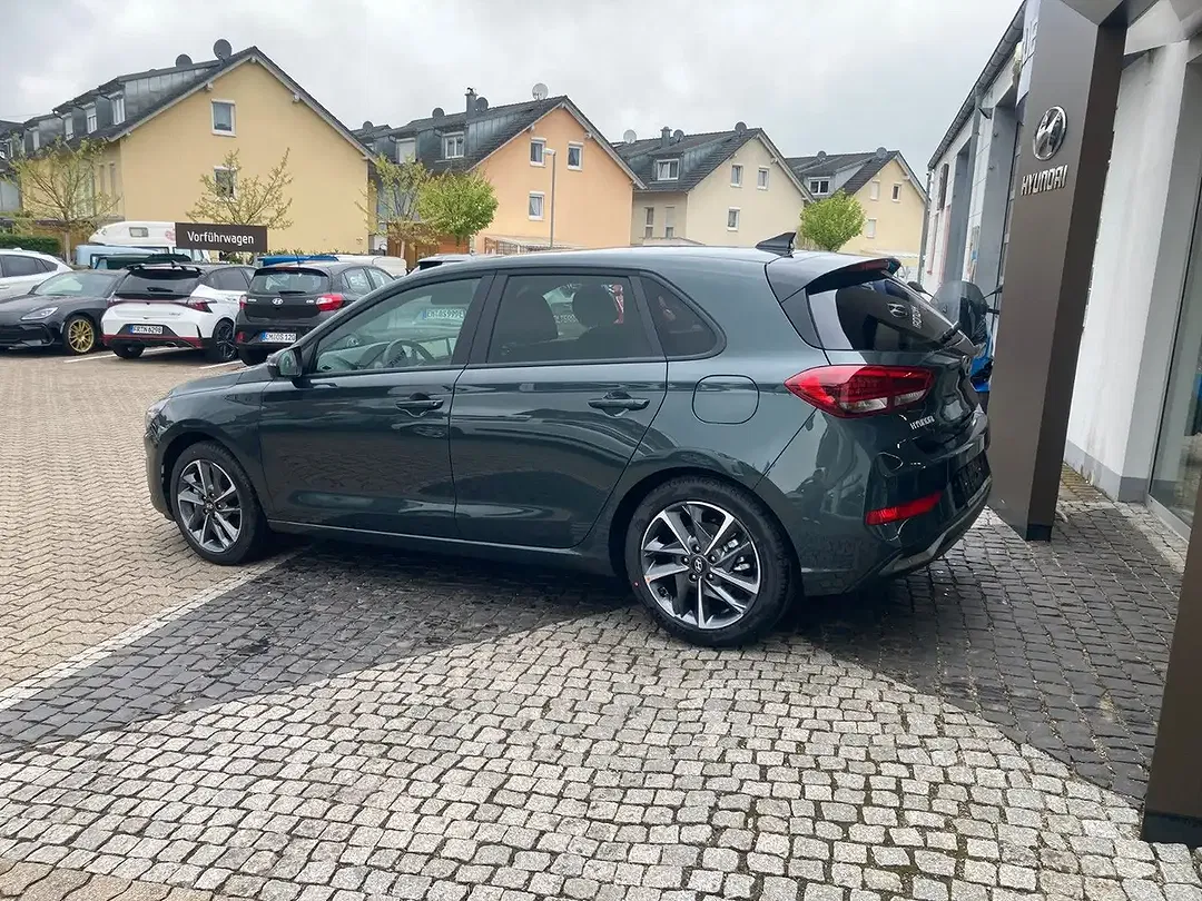 Hyundai i30 - Thumbnail 5
