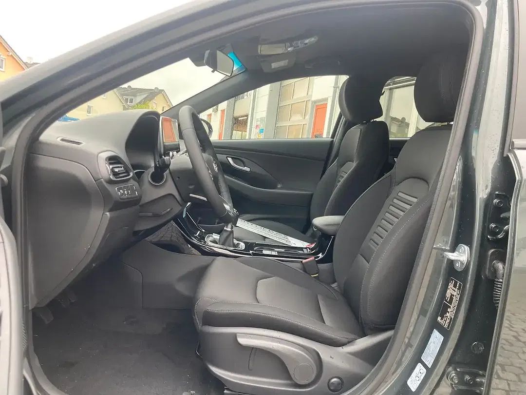 Hyundai i30 - Thumbnail 6
