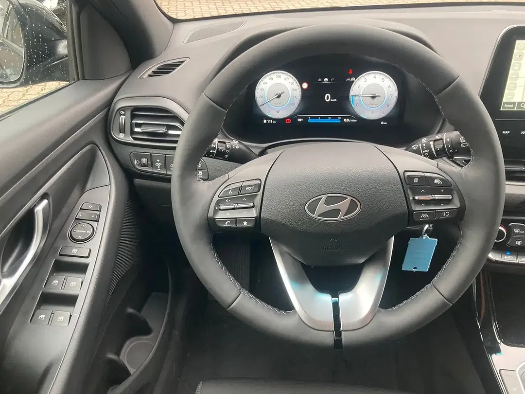 Hyundai i30 - Thumbnail 9