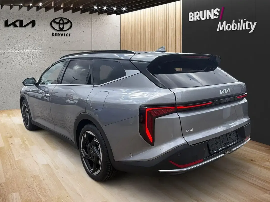 Kia K4 - Thumbnail 5