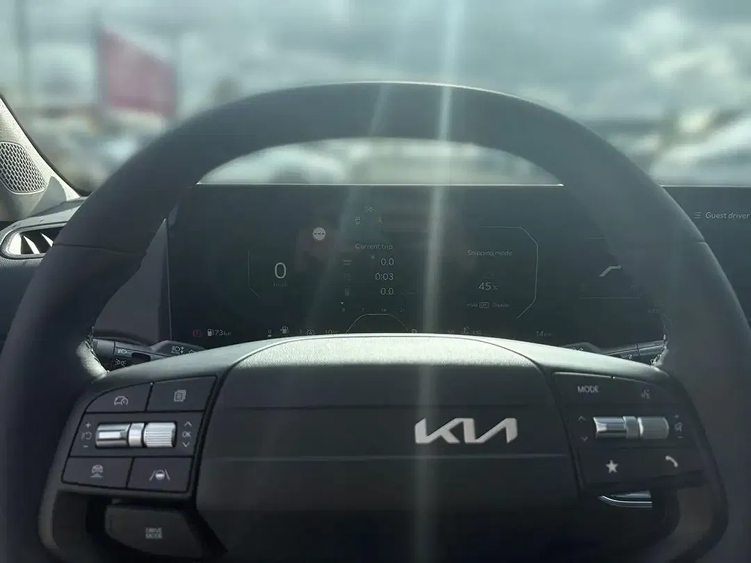 Kia K4 - Thumbnail 9