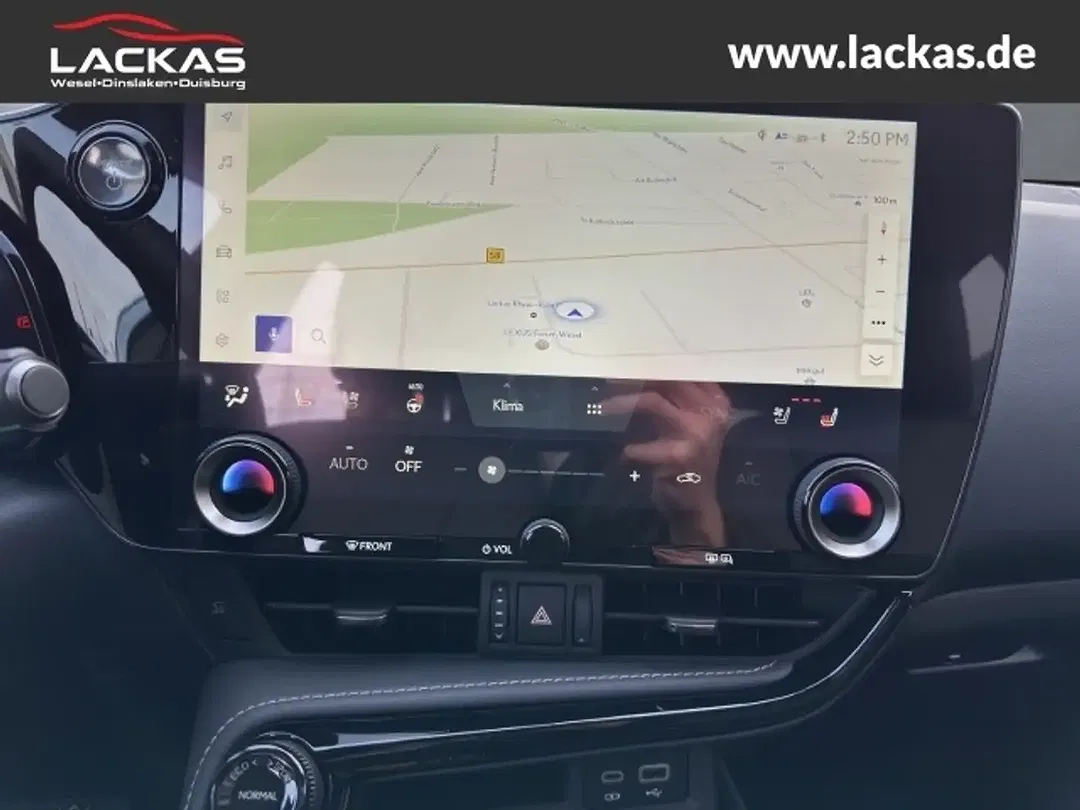 Lexus NX 450h+ - Thumbnail 15