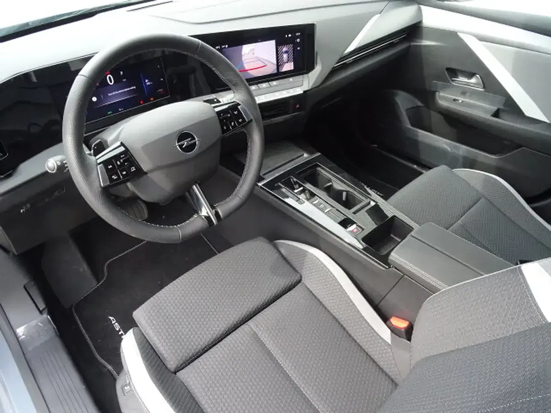 Opel Astra - Thumbnail 8