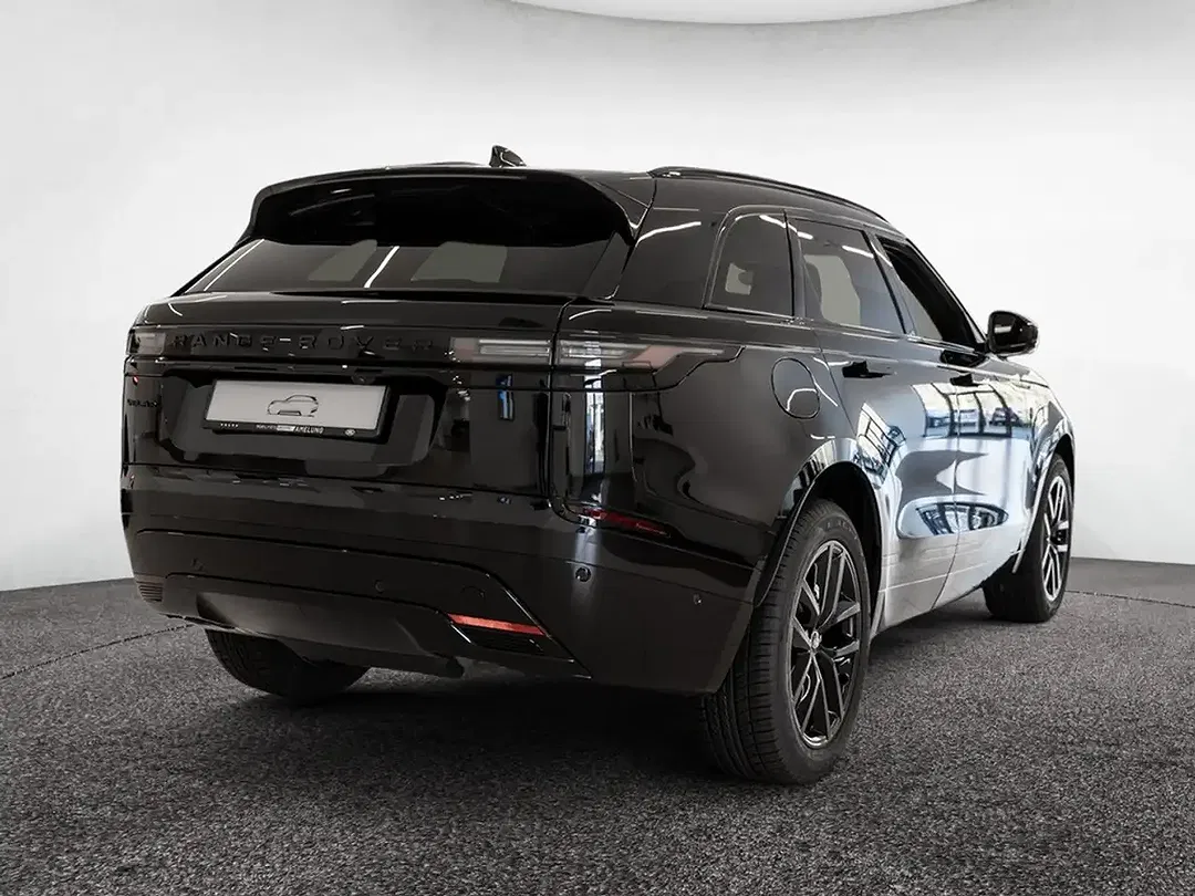 Land Rover Range Rover Velar - Thumbnail 1