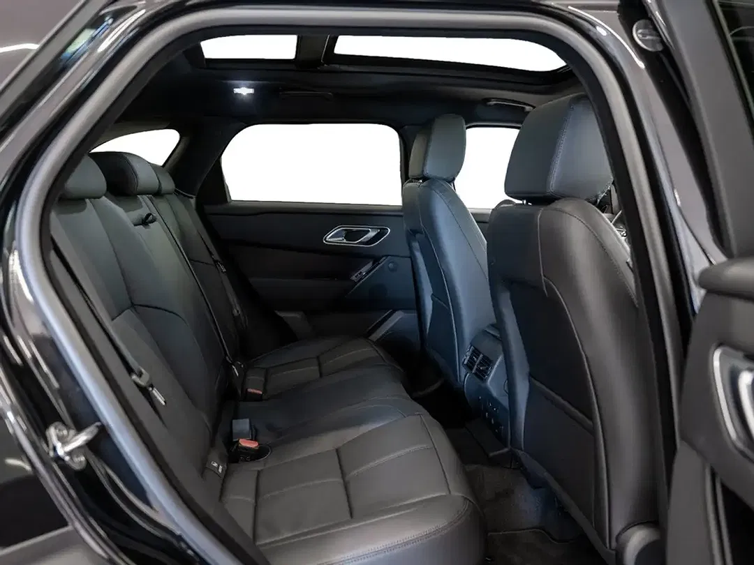Land Rover Range Rover Velar - Thumbnail 5
