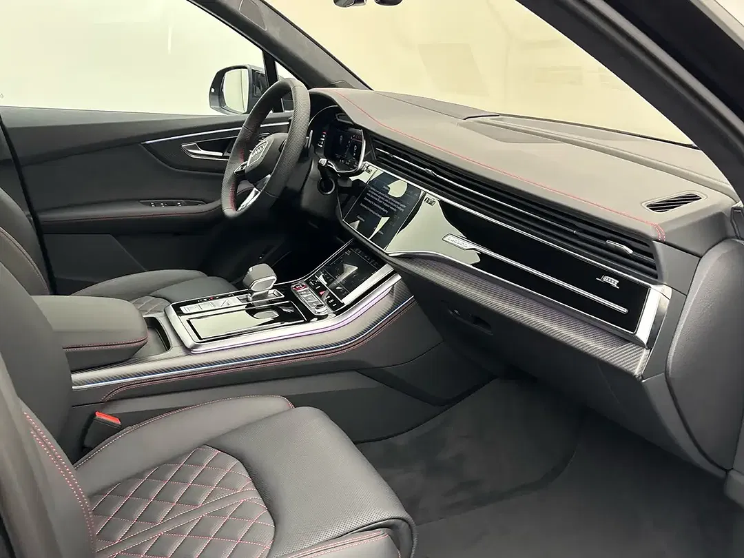 Audi SQ7 - Thumbnail 9