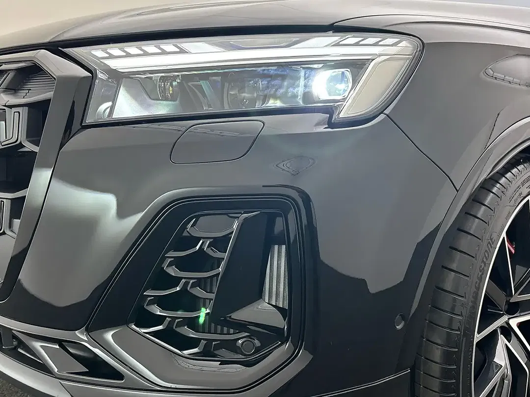 Audi SQ7 - Thumbnail 5