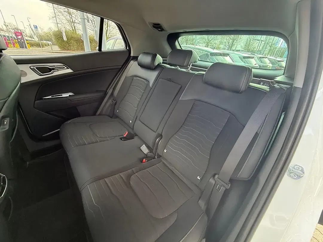 Kia Sportage - Thumbnail 11
