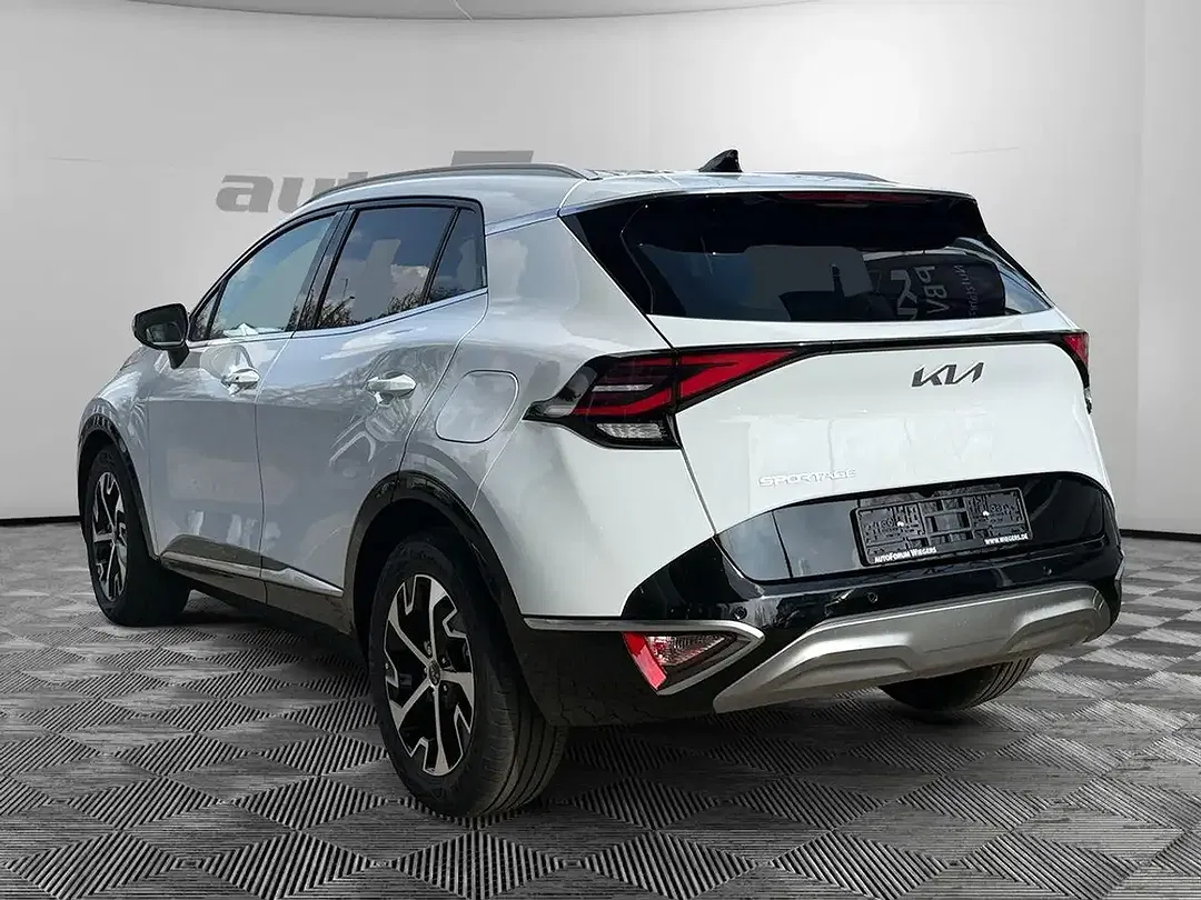 Kia Sportage - Thumbnail 5