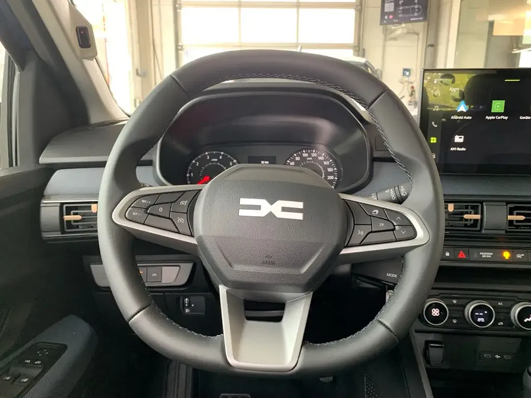 Dacia Sandero - Thumbnail 15