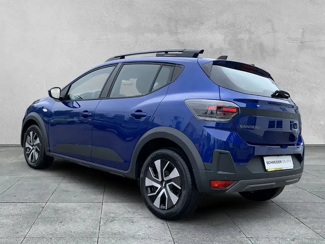 Dacia Sandero - Thumbnail 3