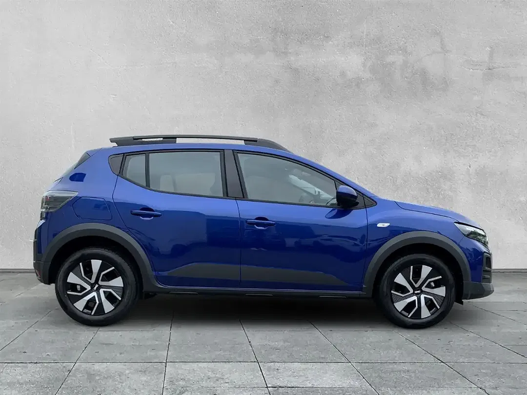 Dacia Sandero - Thumbnail 6