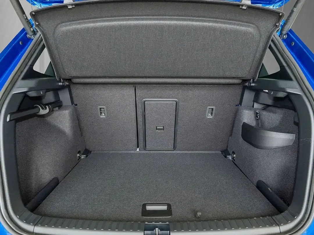 Skoda Karoq - Thumbnail 6