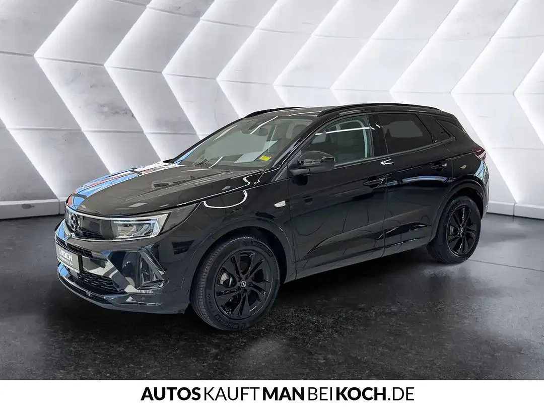 Opel Grandland - Thumbnail 1