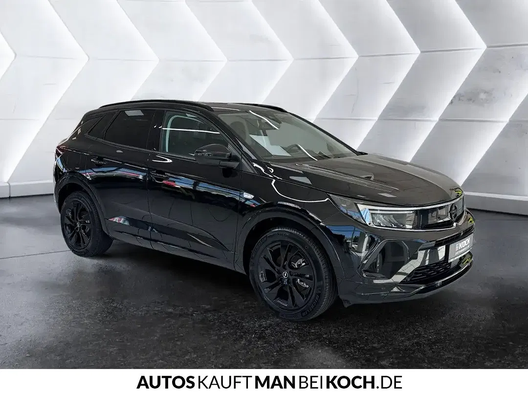 Opel Grandland - Thumbnail 4