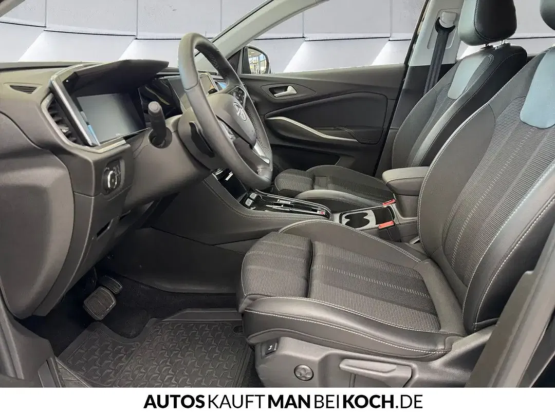 Opel Grandland - Thumbnail 5