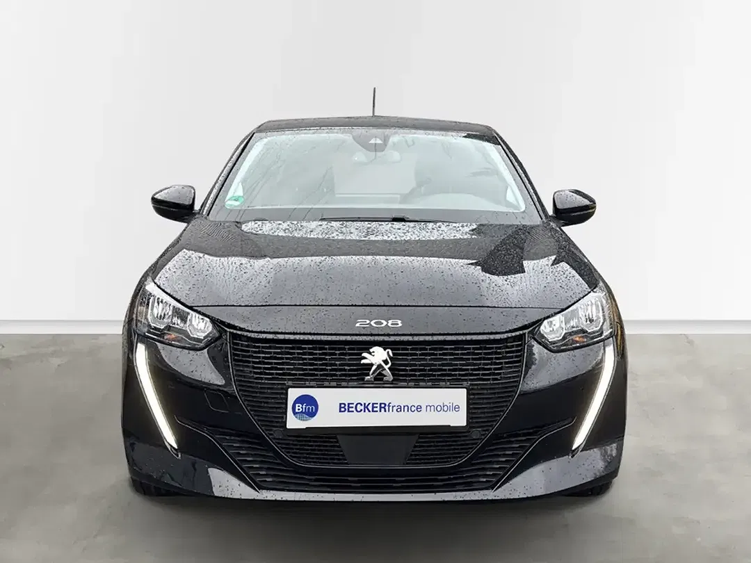 Peugeot 208 - Thumbnail 2
