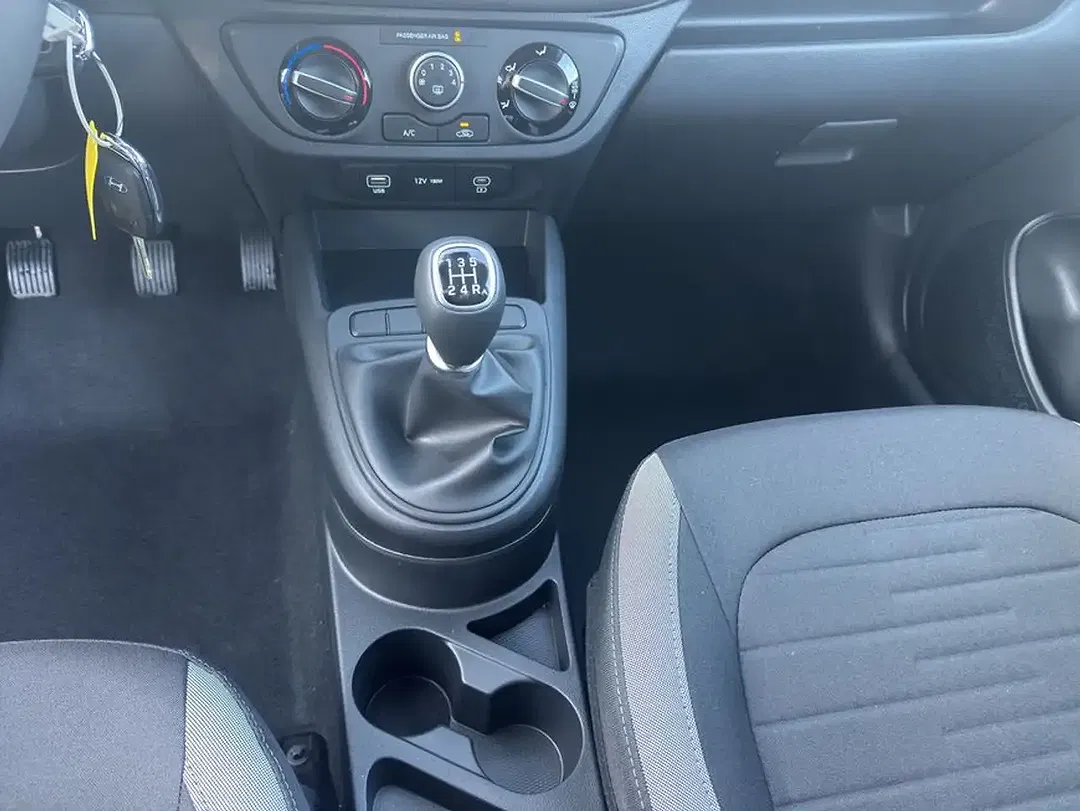 Hyundai i10 - Thumbnail 10