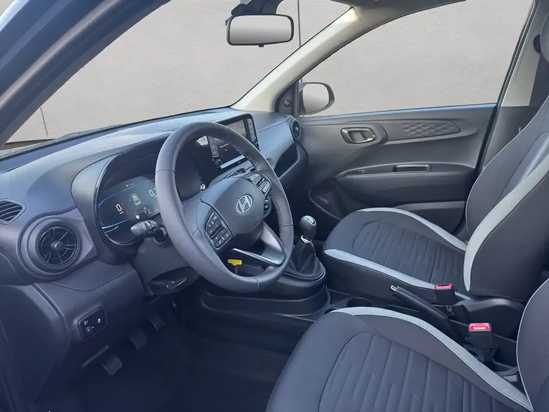 Hyundai i10 - Thumbnail 6
