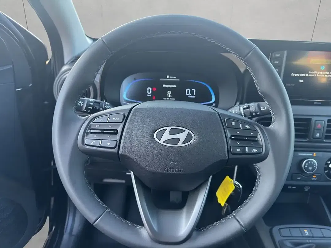 Hyundai i10 - Thumbnail 7