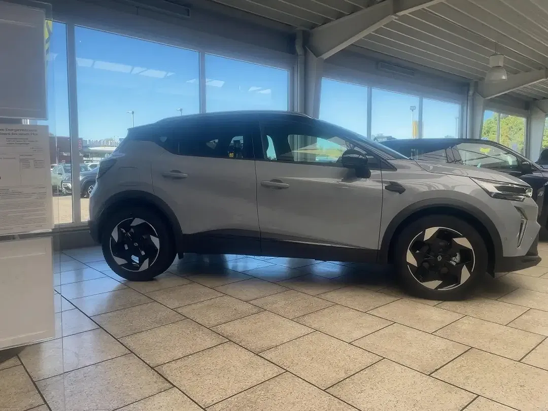 Renault Captur - Thumbnail 4