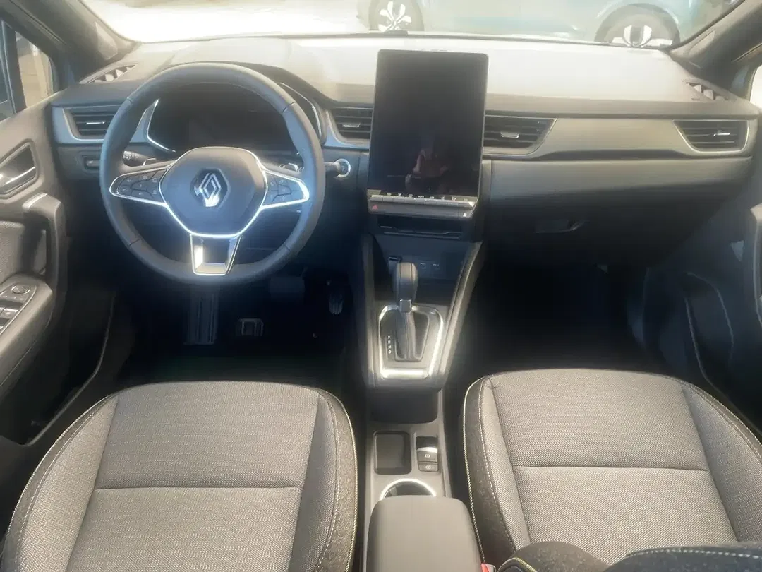 Renault Captur - Thumbnail 8