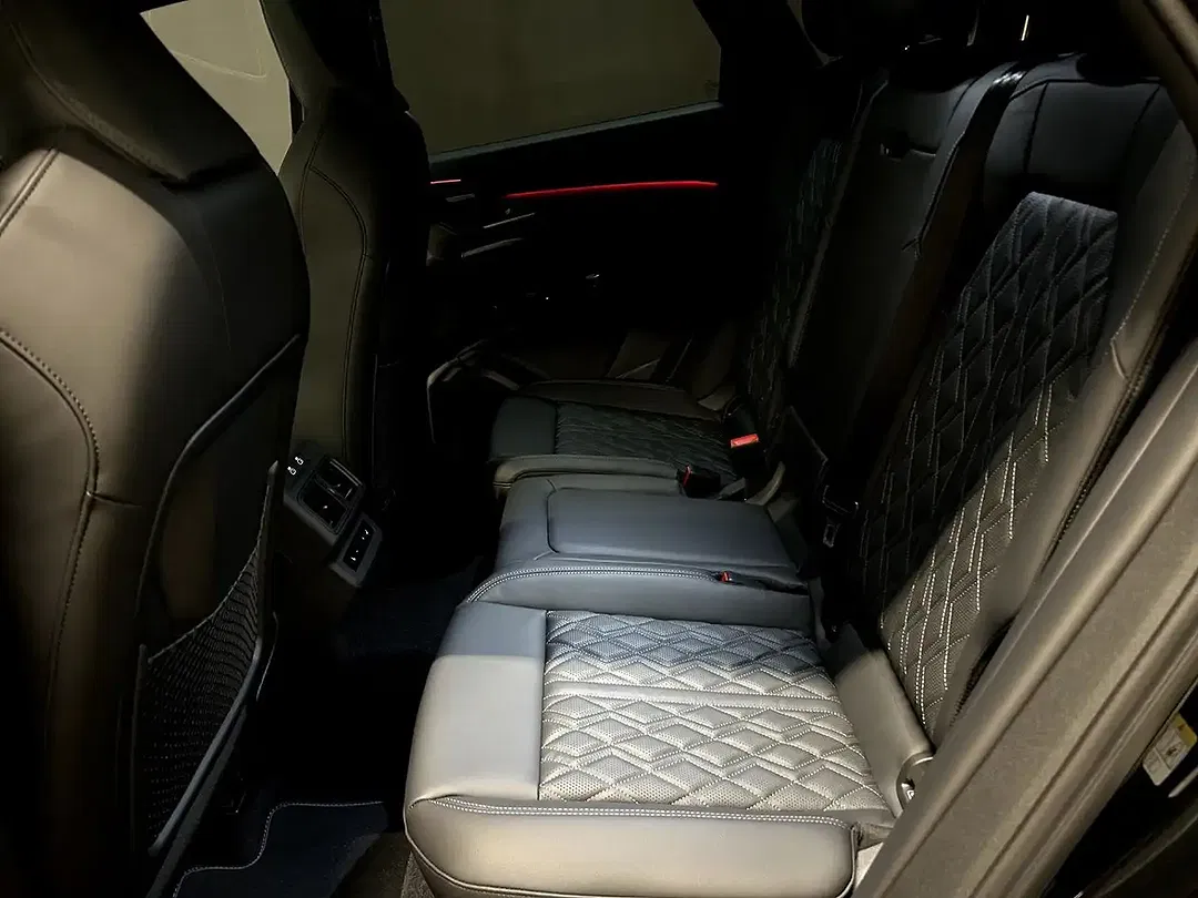 Audi SQ5 - Thumbnail 11