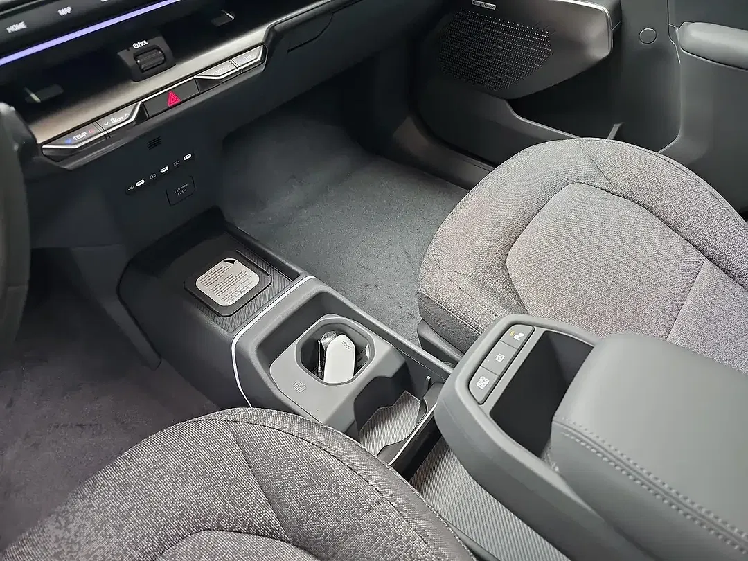 Kia EV2 - Thumbnail 12