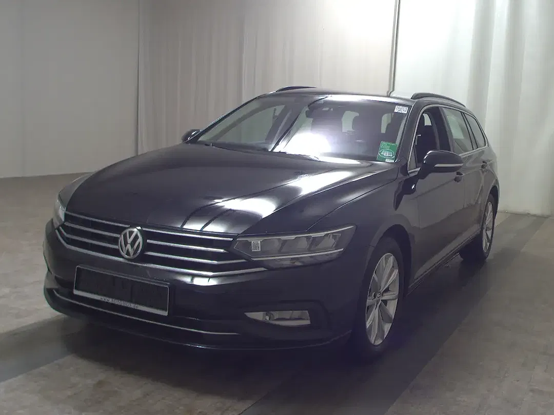 Volkswagen Passat Variant - Thumbnail 2