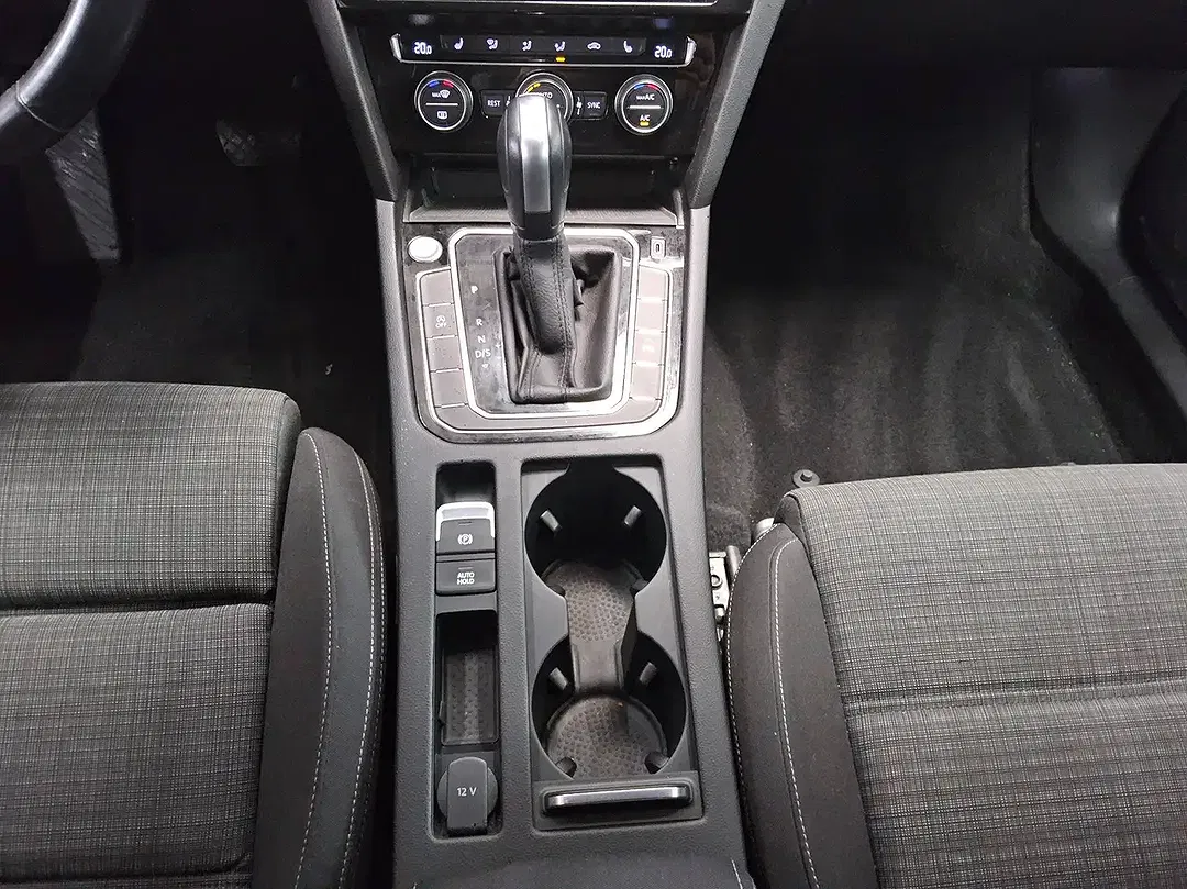 Volkswagen Passat Variant - Thumbnail 5