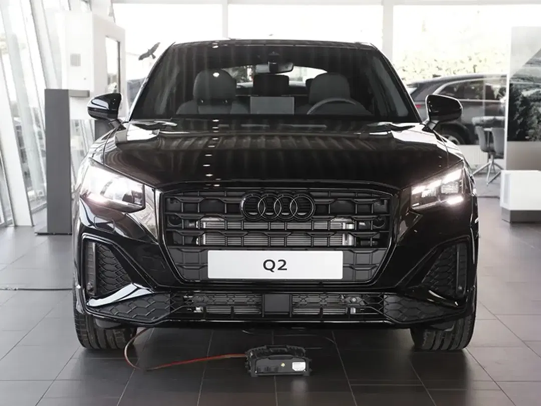 Audi Q2 - Thumbnail 2